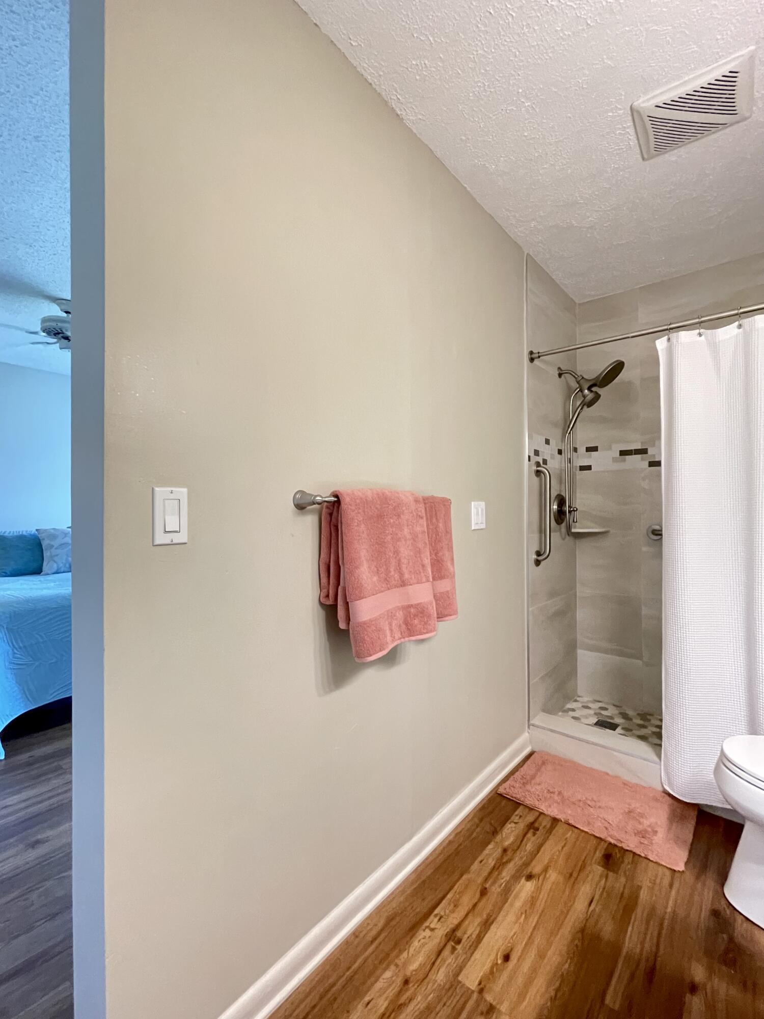 214 Manatee Lane, Unit B Fort Pierce, FL 34982 - Photo 16 of 28 IMG_6408