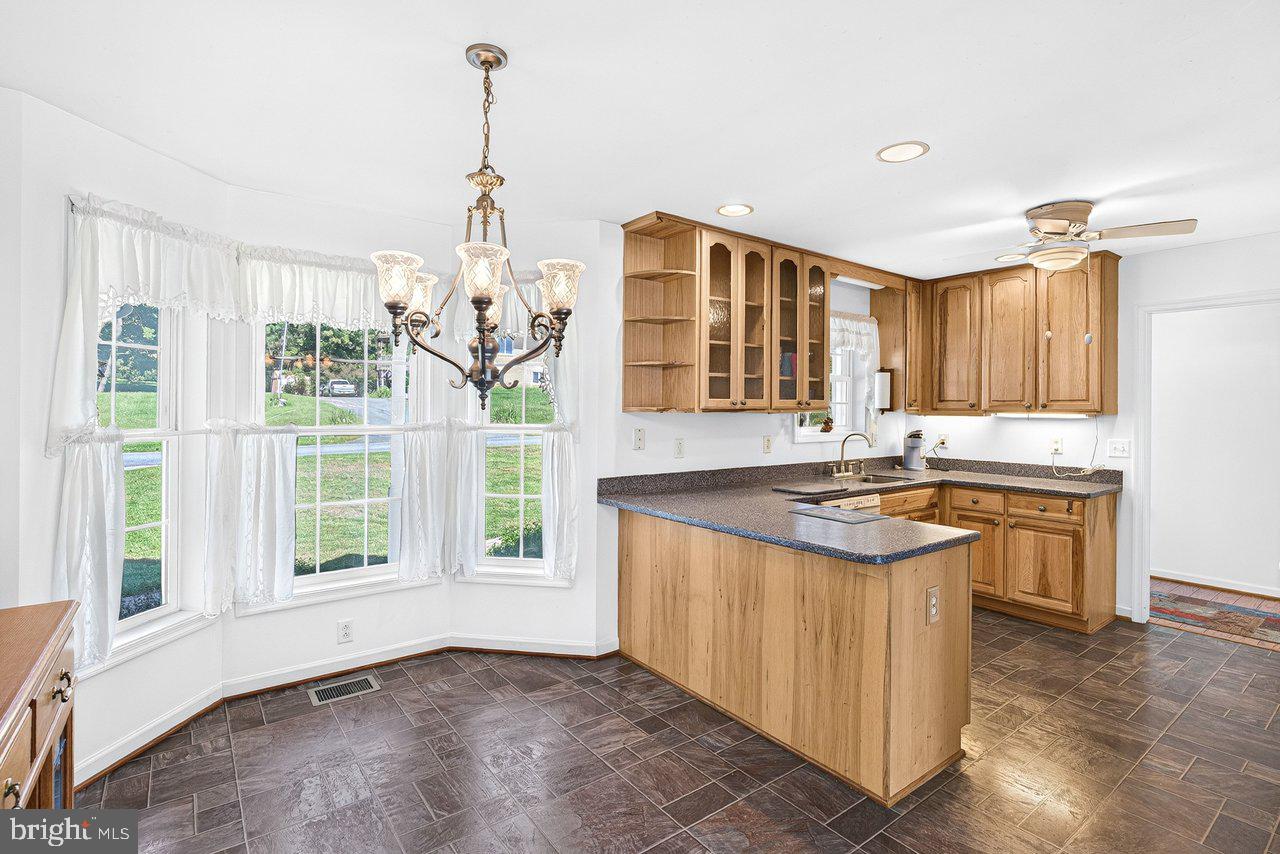 379 Riverside Drive Luray, VA 22835 - Photo 13 of 82 Gallery Image 13