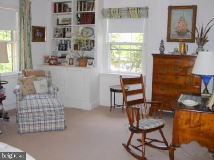 3232 Reservoir Road Northwest Washington, DC 20007 - Photo 14 of 19 Bedroom #1