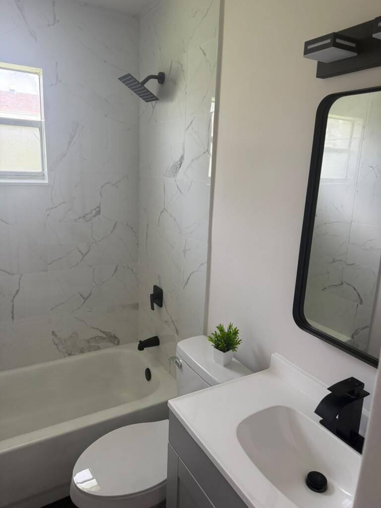 720 Rickey Jackson Boulevard Pahokee, FL 33476 - Photo 22 of 24 WhatsApp Image 2026-07-09 at 3.02.25 PM