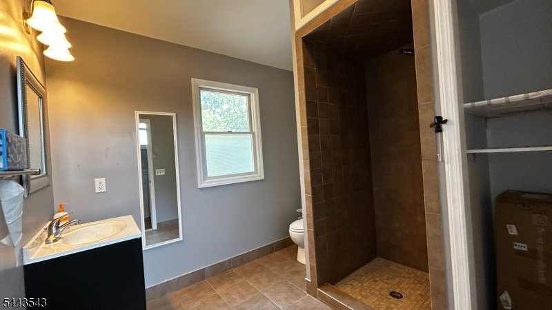 62 Andover Drive Wayne, NJ 07470 - Photo 30 of 34