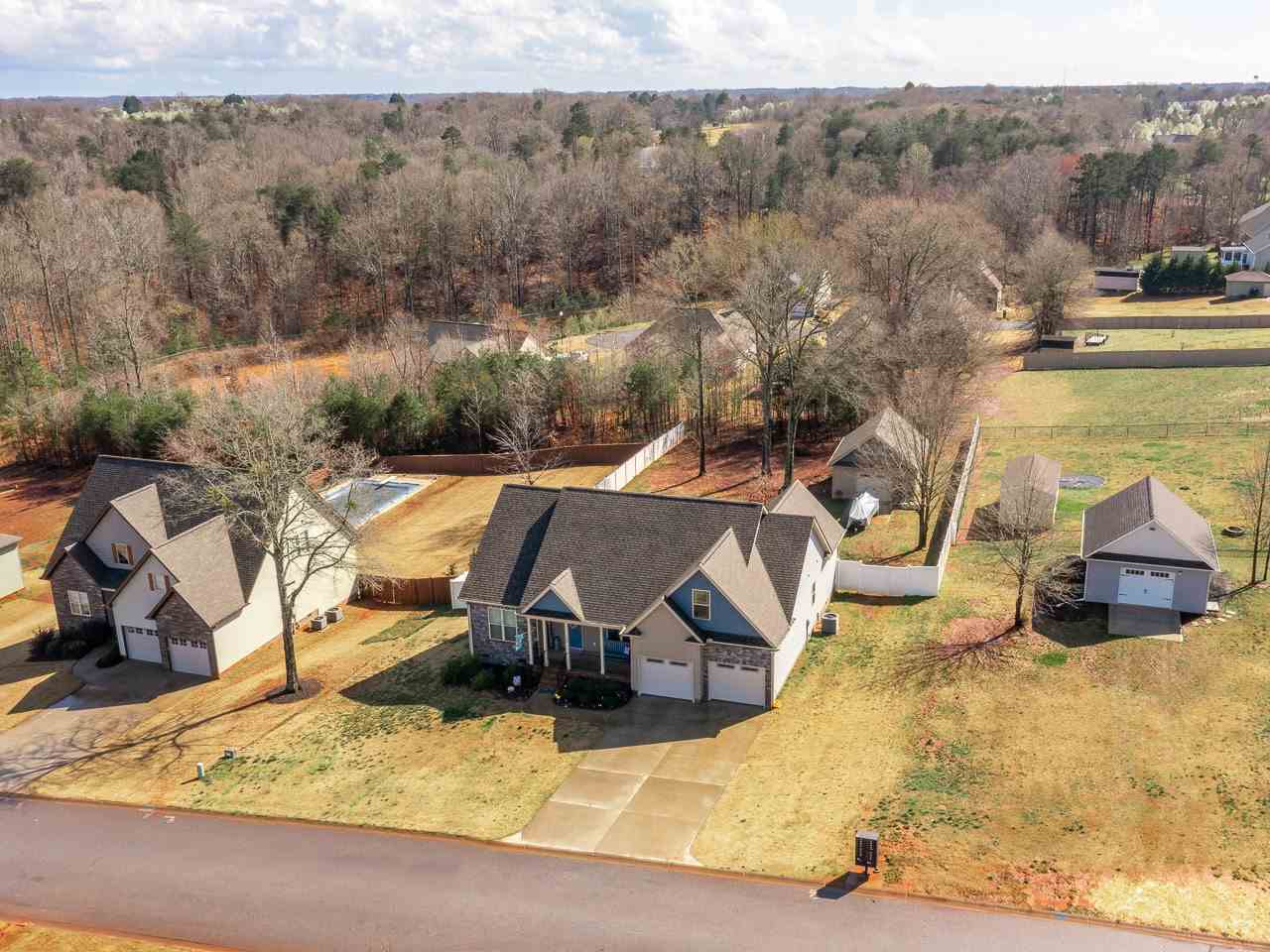 508 Sedona Court Chesnee, SC 29323 - Photo 4 of 36