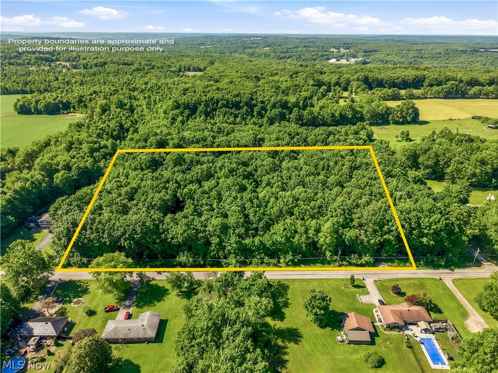 7220 Drake State Line Road Burghill, OH 44404 - Photo 2 of 11