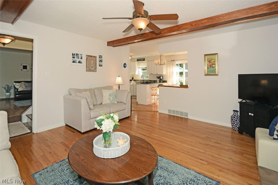 28307 Knickerbocker Road Bay Village, OH 44140 - Photo 6 of 35 Gallery Image 6