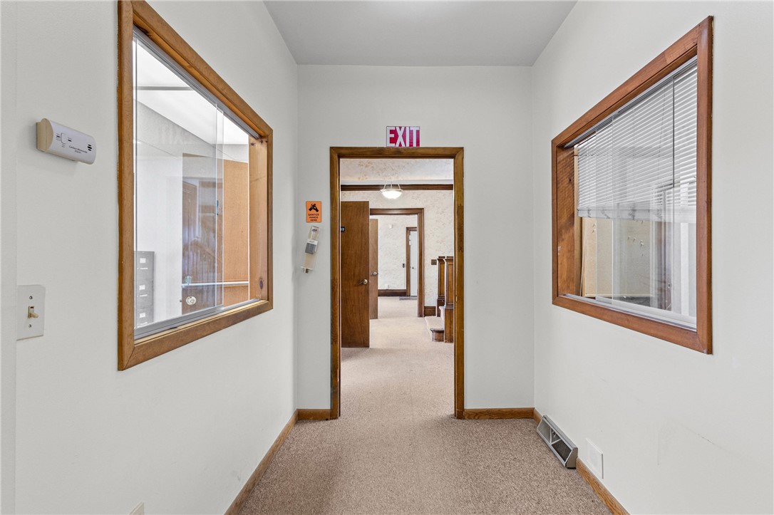 1583 East Main Street Rochester, NY 14609 - Photo 11 of 46