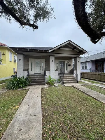 $1,500 | 3925 Franklin Avenue, New Orleans, LA 70122