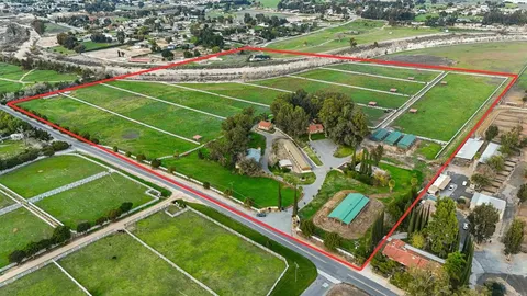 $10,500,000 | 25450 Hayes Avenue, Murrieta, CA 92562
