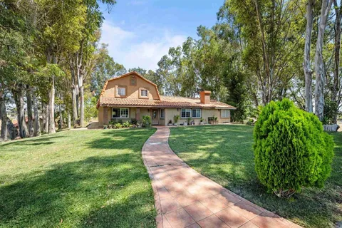 $10,500,000 | 25450 Hayes Avenue, Murrieta, CA 92562