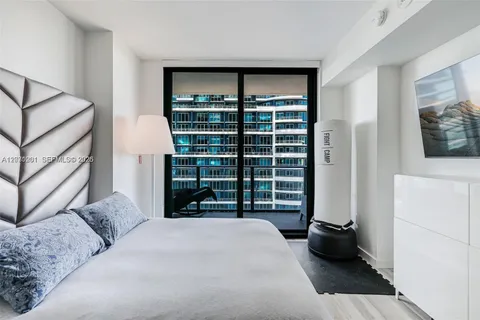 $715,000 | 1300 South Miami Avenue, Unit 3709, Miami, FL 33130