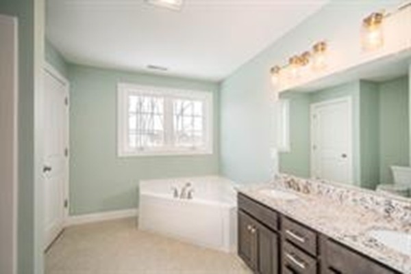 80 Clement Road Dracut, MA 01826 - Photo 18 of 21