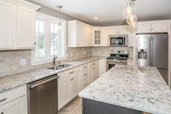 80 Clement Road Dracut, MA 01826 - Photo 8 of 21