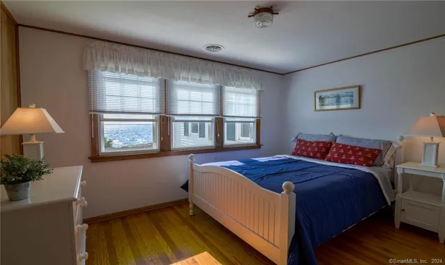 $7,300 | 10 Weston Road, Groton, CT 06340