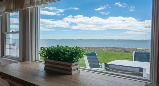 $7,300 | 10 Weston Road, Groton, CT 06340