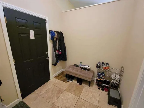 $3,200 | 17 Oakhurst Common Drive, Decatur, GA 30030