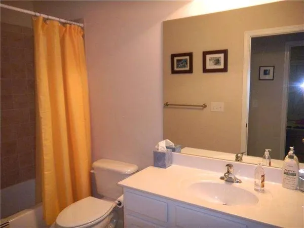 $3,200 | 17 Oakhurst Common Drive, Decatur, GA 30030