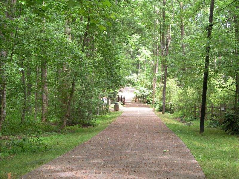 17 Oakhurst Common Drive Decatur, GA 30030 - Photo 32 of 33