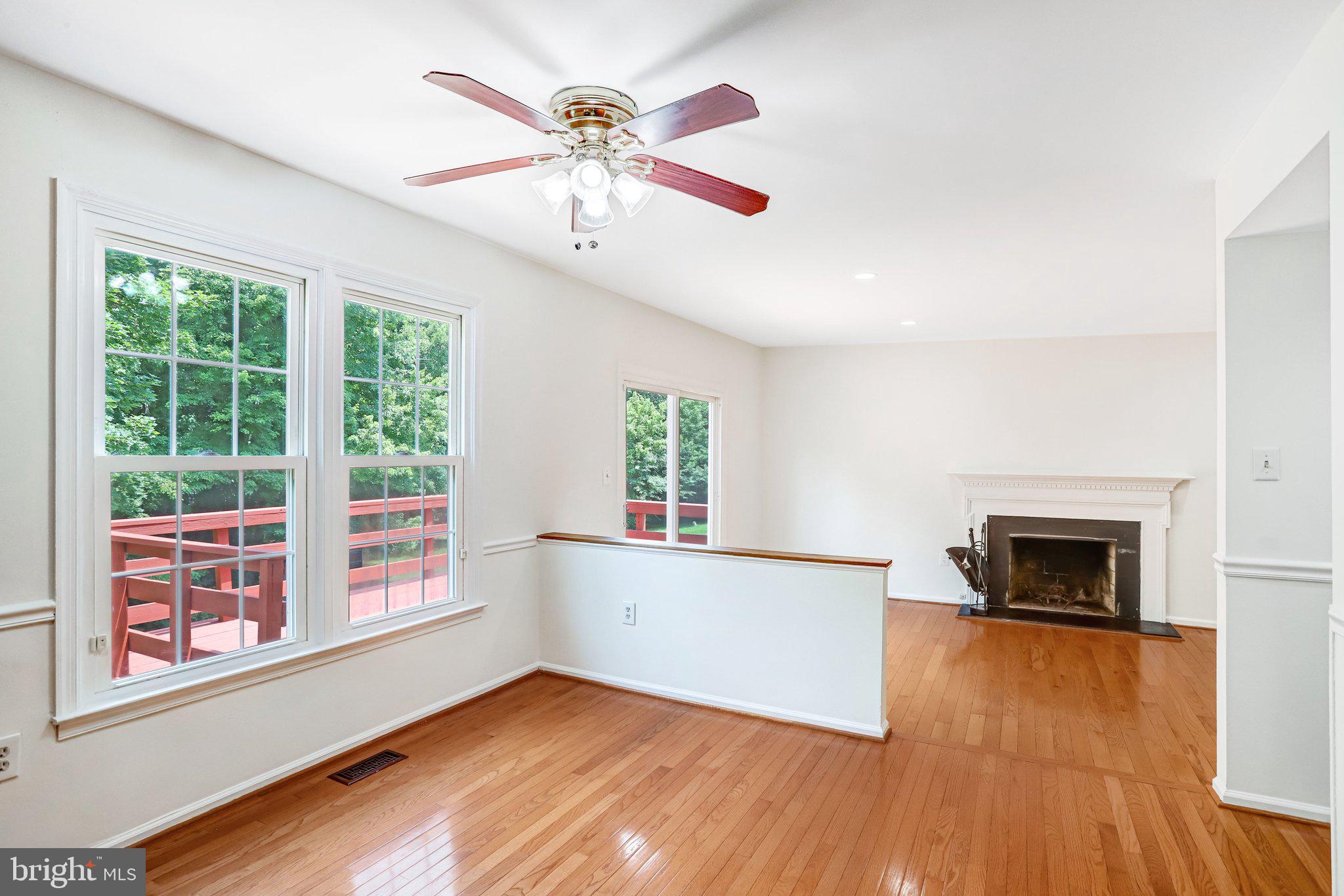 124 Environs Road Sterling, VA 20165 - Photo 13 of 62