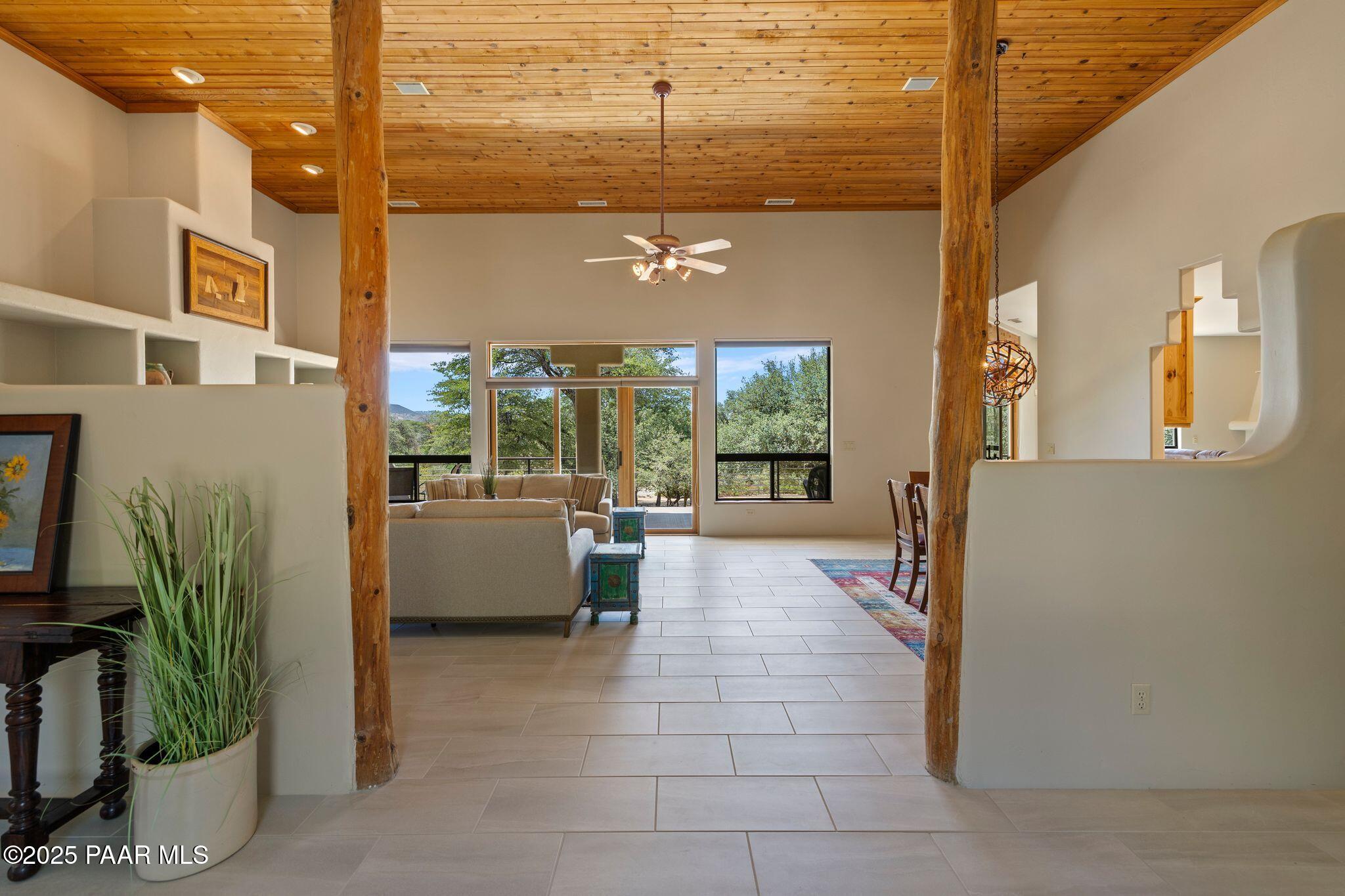 2316 West Mountain Oak Road Prescott, AZ 86305 - Photo 18 of 79 089-Living Room