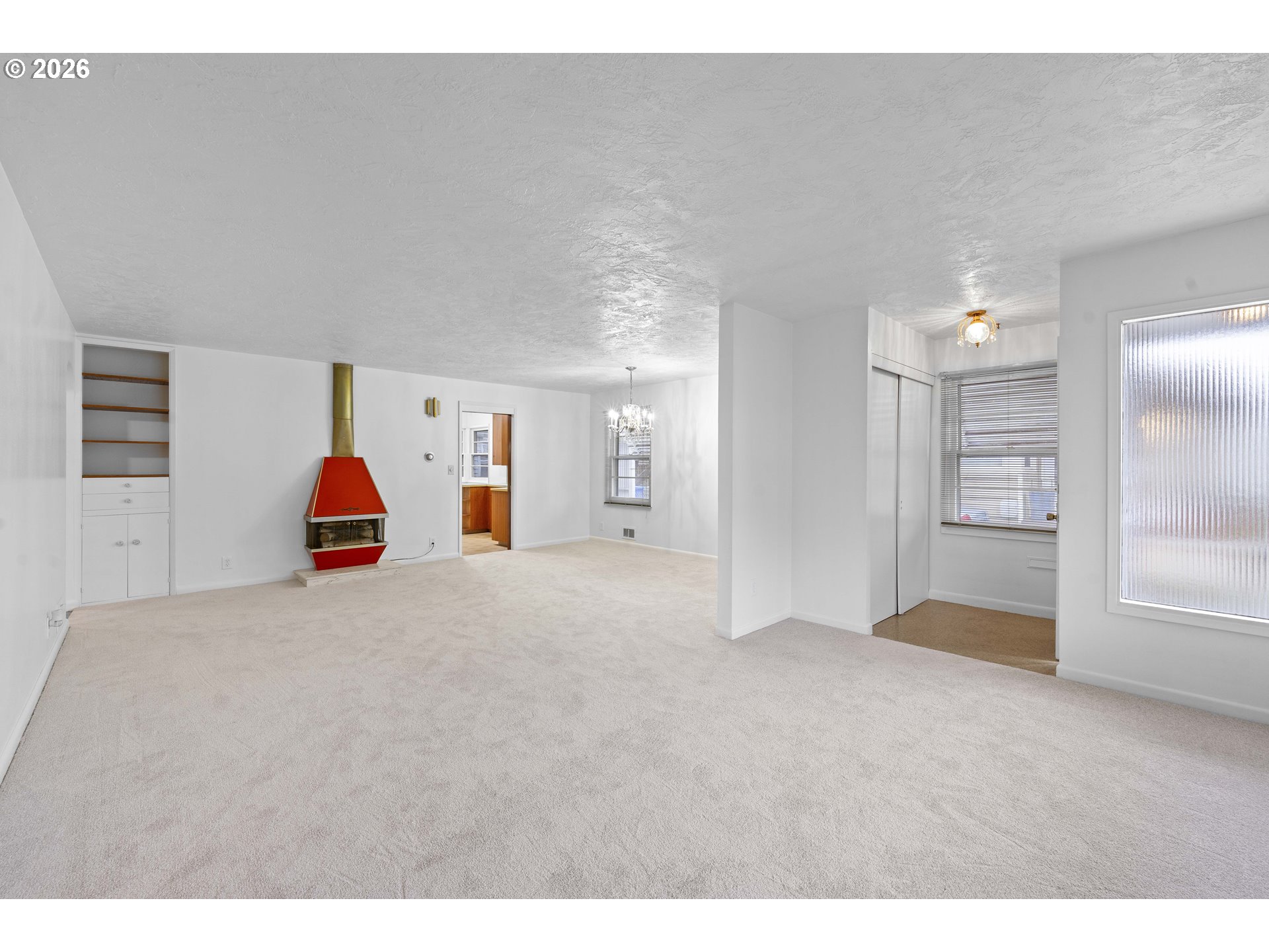 3214 Northeast 80th Avenue Portland, OR 97213 - Photo 11 of 36