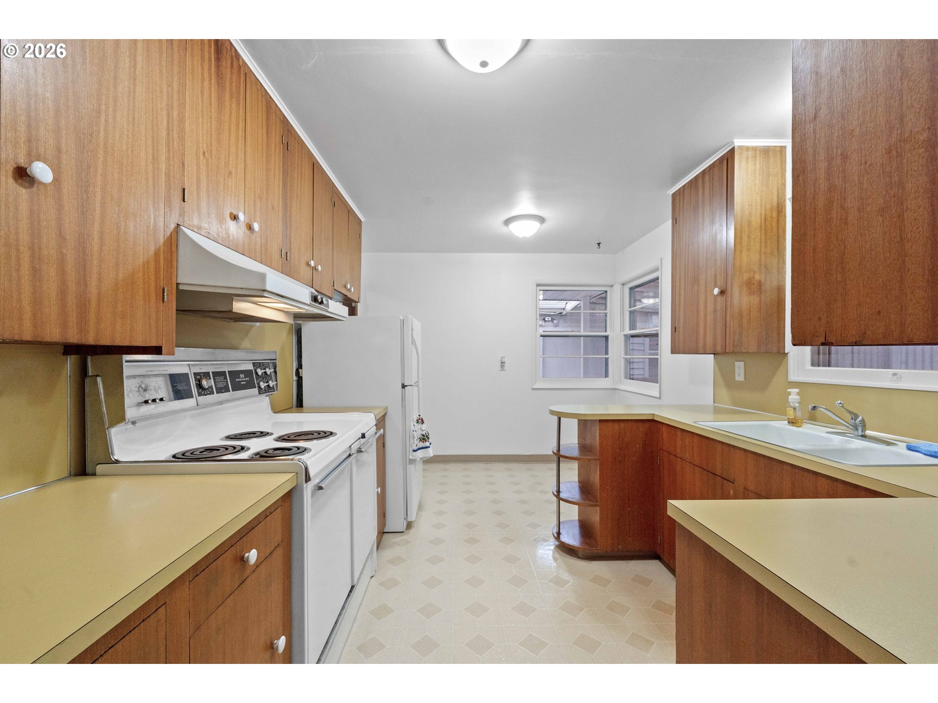 3214 Northeast 80th Avenue Portland, OR 97213 - Photo 23 of 36