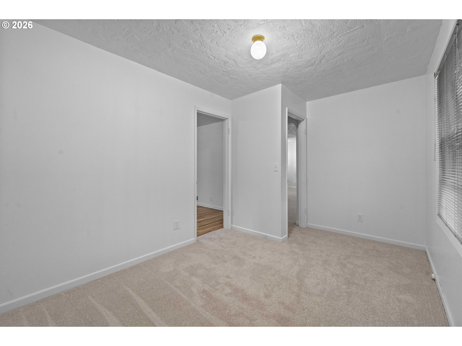 3214 Northeast 80th Avenue Portland, OR 97213 - Photo 5 of 36