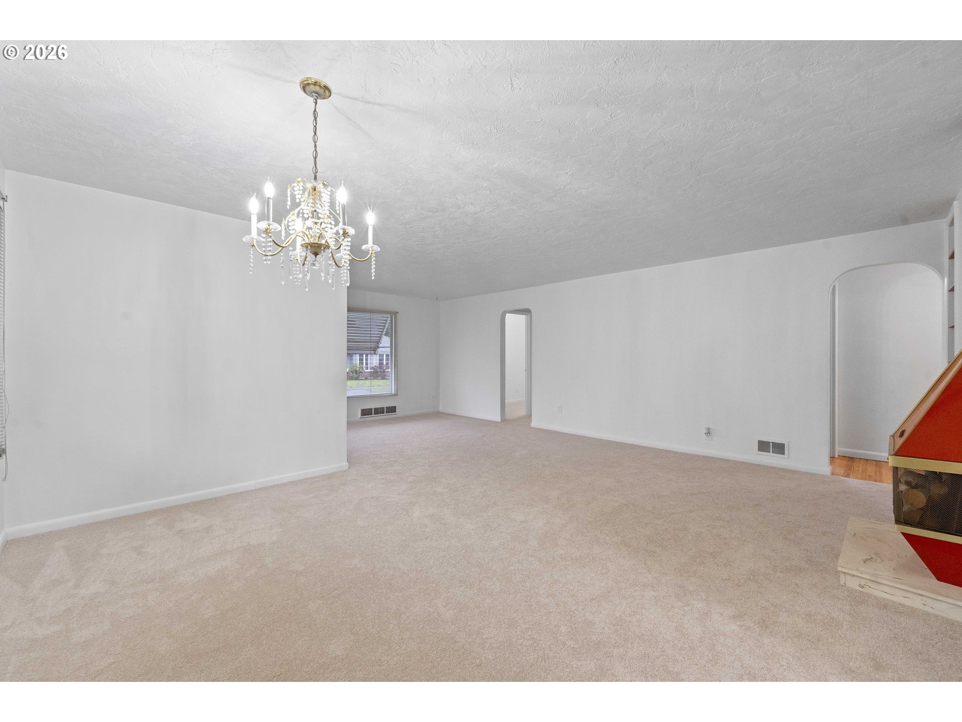 3214 Northeast 80th Avenue Portland, OR 97213 - Photo 7 of 36