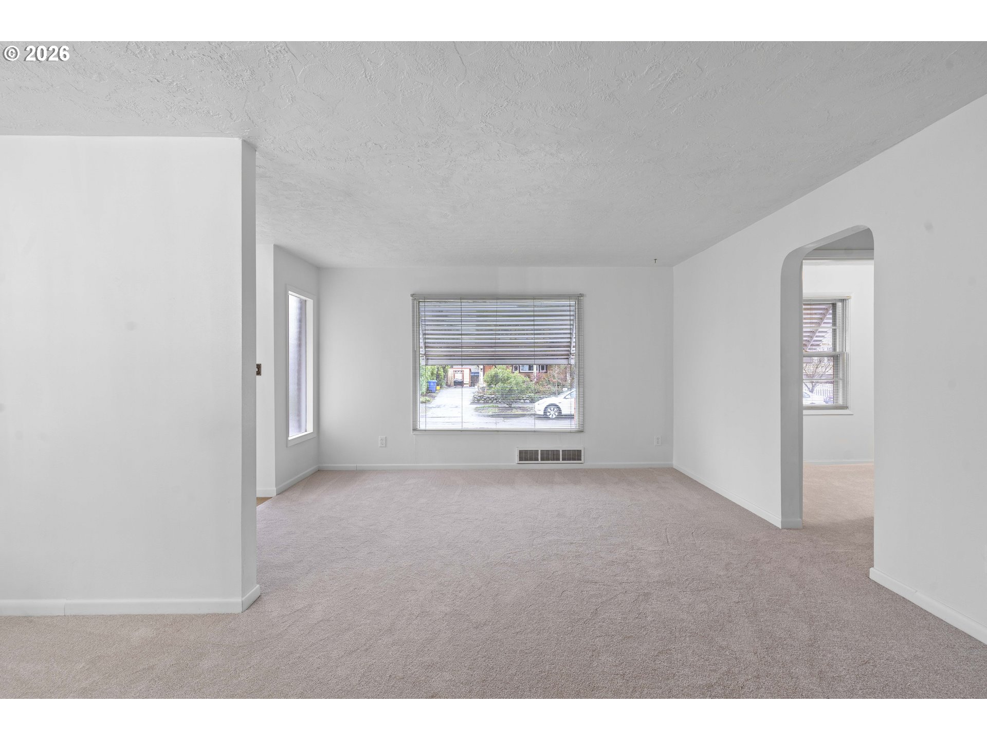 3214 Northeast 80th Avenue Portland, OR 97213 - Photo 8 of 36