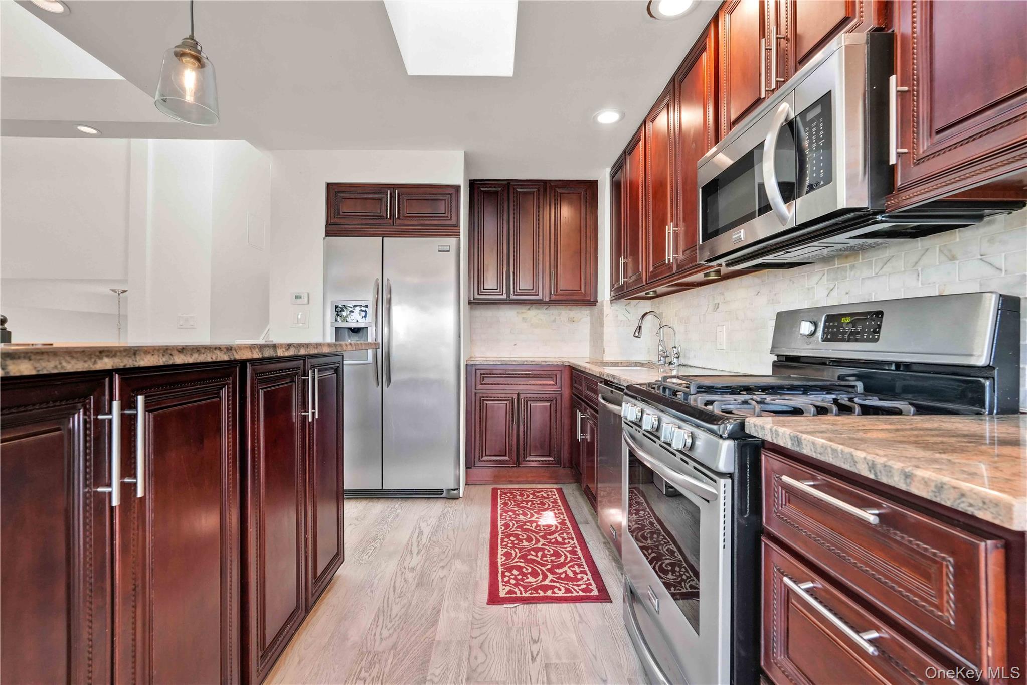 120-09 Riviera Court, Unit 10B Queens, NY 11356 - Photo 10 of 37