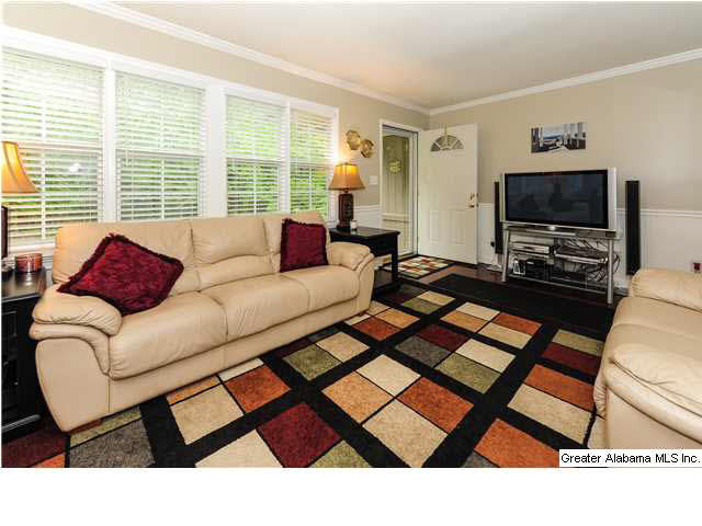3337 Ridgely Drive Birmingham, AL 35243 - Photo 5 of 27
