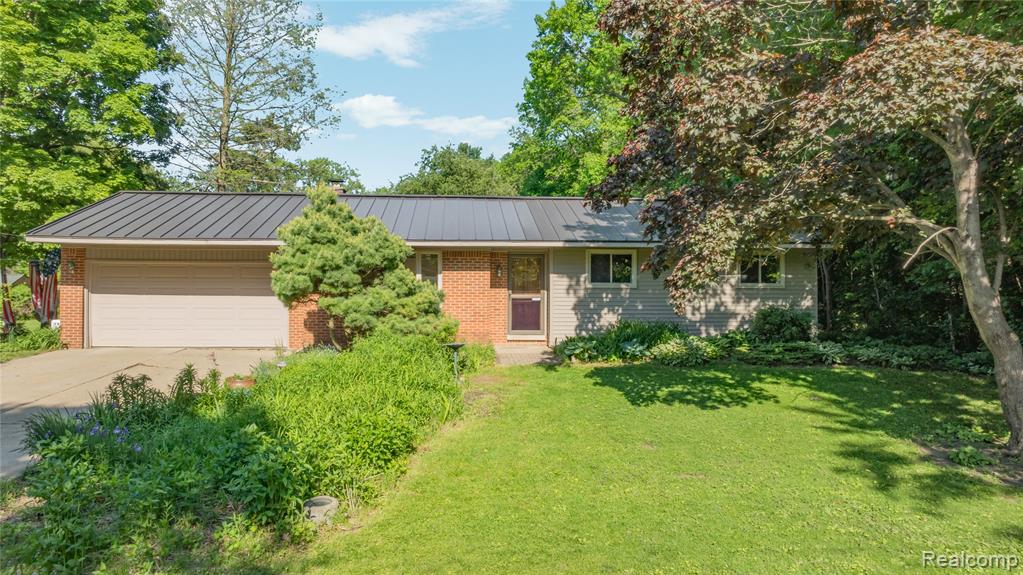 760 Waterbury Road Highland, MI 48356 - Photo 1 of 62