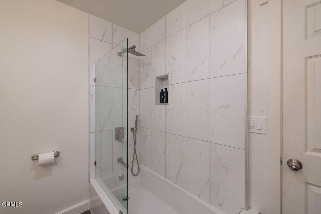 851 Pine Knot Avenue Big Bear Lake, CA 92315 - Photo 19 of 27 a bathroom with a shower