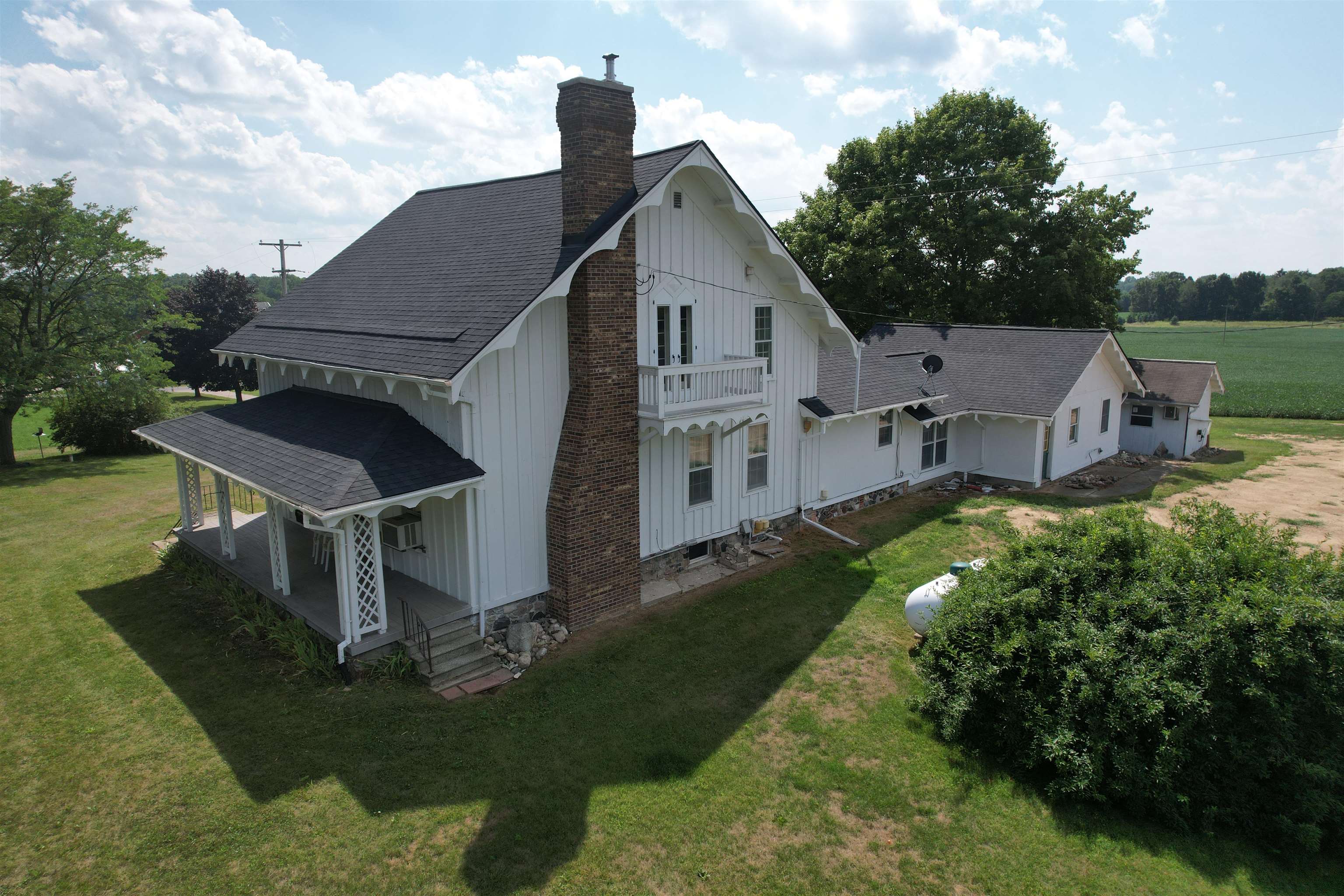 5821 Cole Road Bancroft, MI 48414 - Photo 3 of 42 Gallery Image 3