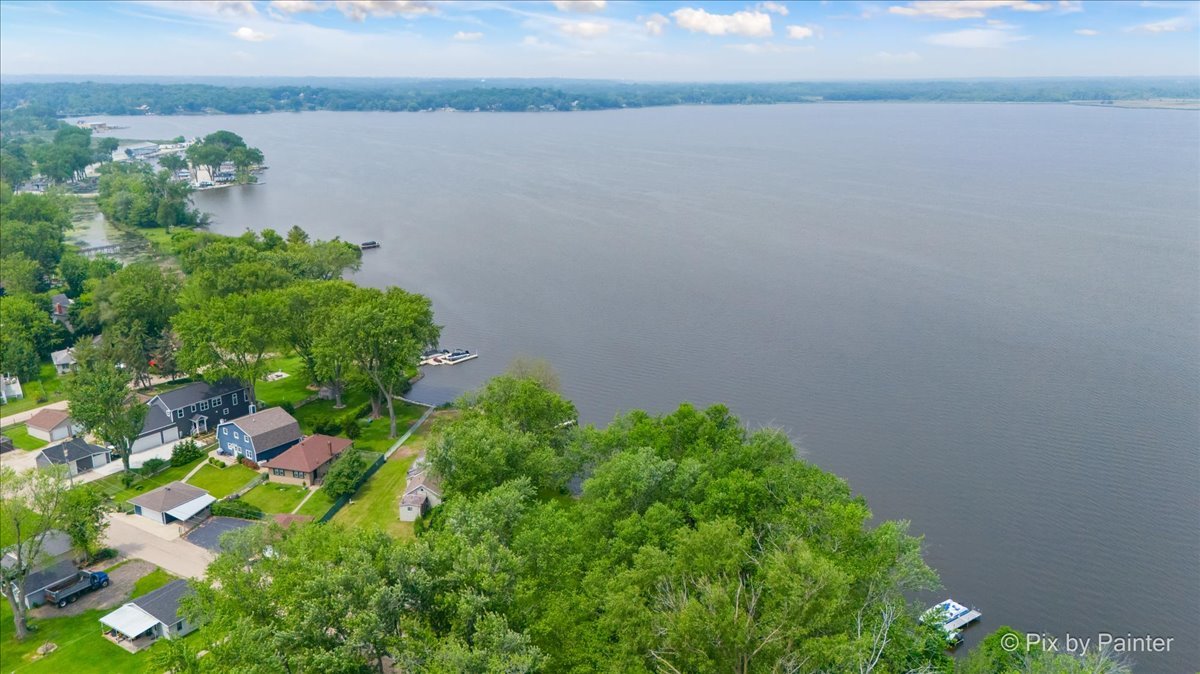 39203 Rangers Way Antioch, IL 60002 - Photo 10 of 11