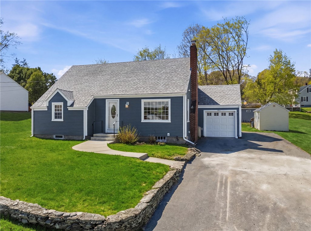 458 River Road Lincoln, RI 02865 - Photo 1 of 37