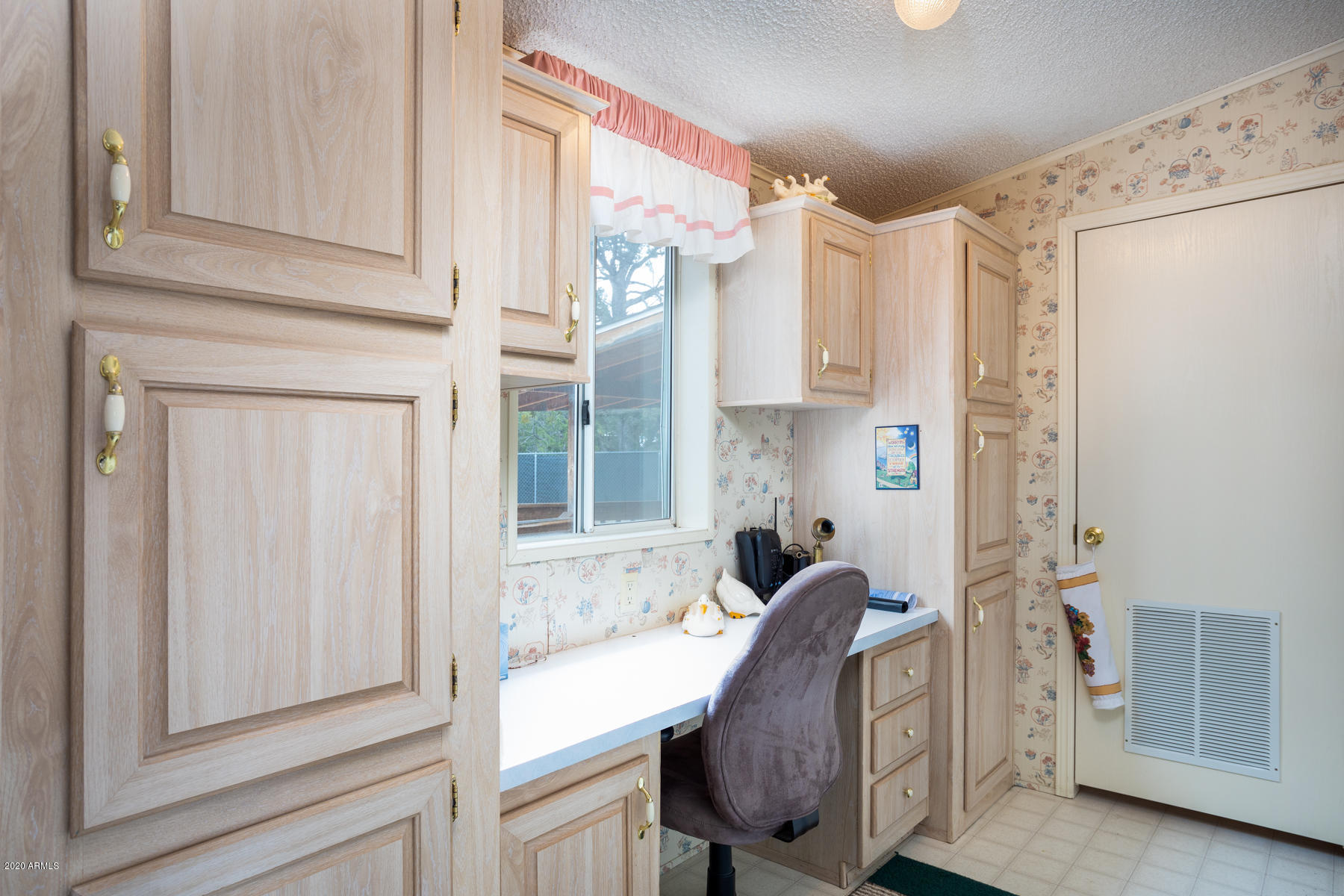 3038 Chevelon Road Overgaard, AZ 85933 - Photo 9 of 41 3038 Chevelon Rd