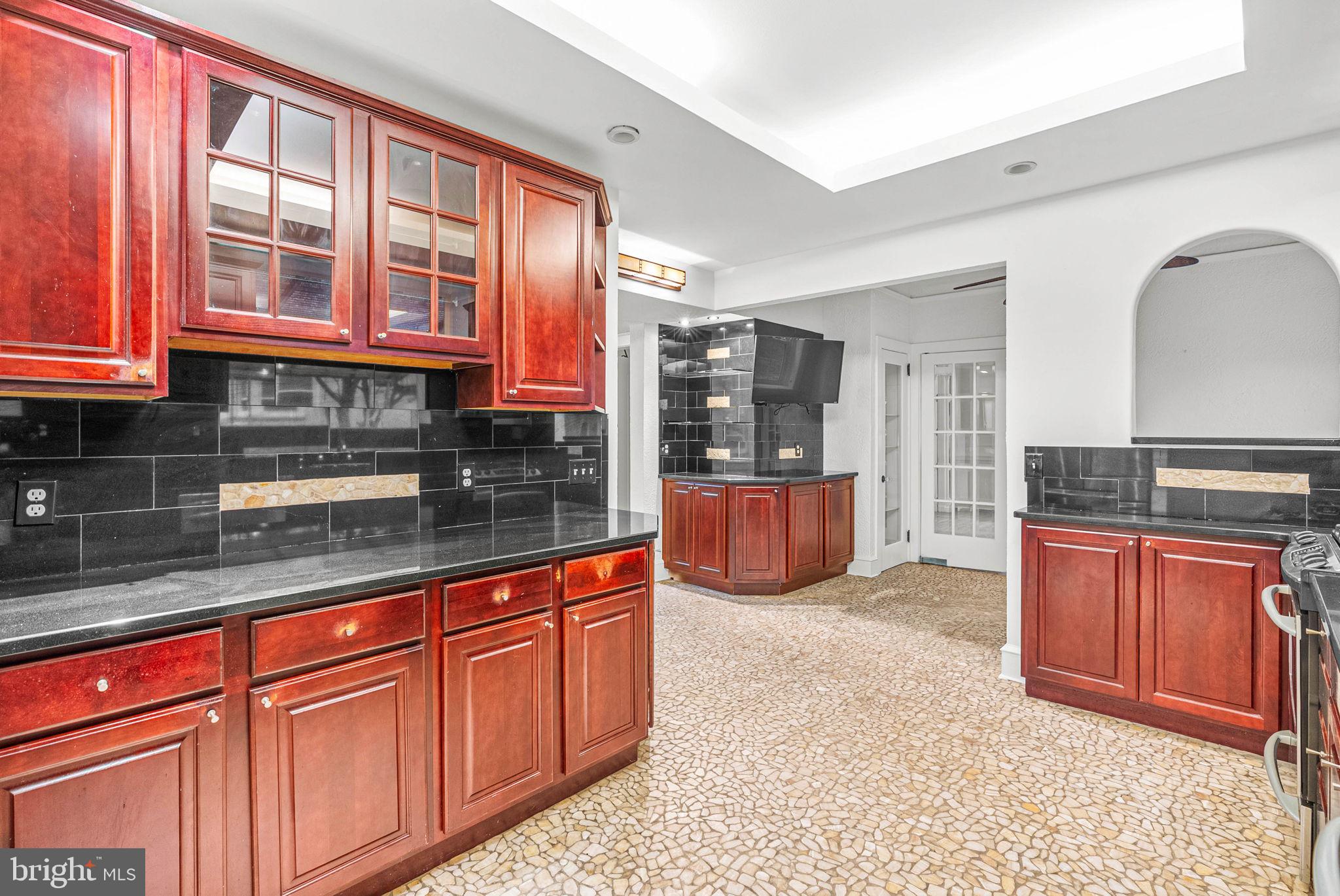 474 Kenwood Road Drexel Hill, PA 19026 - Photo 17 of 48