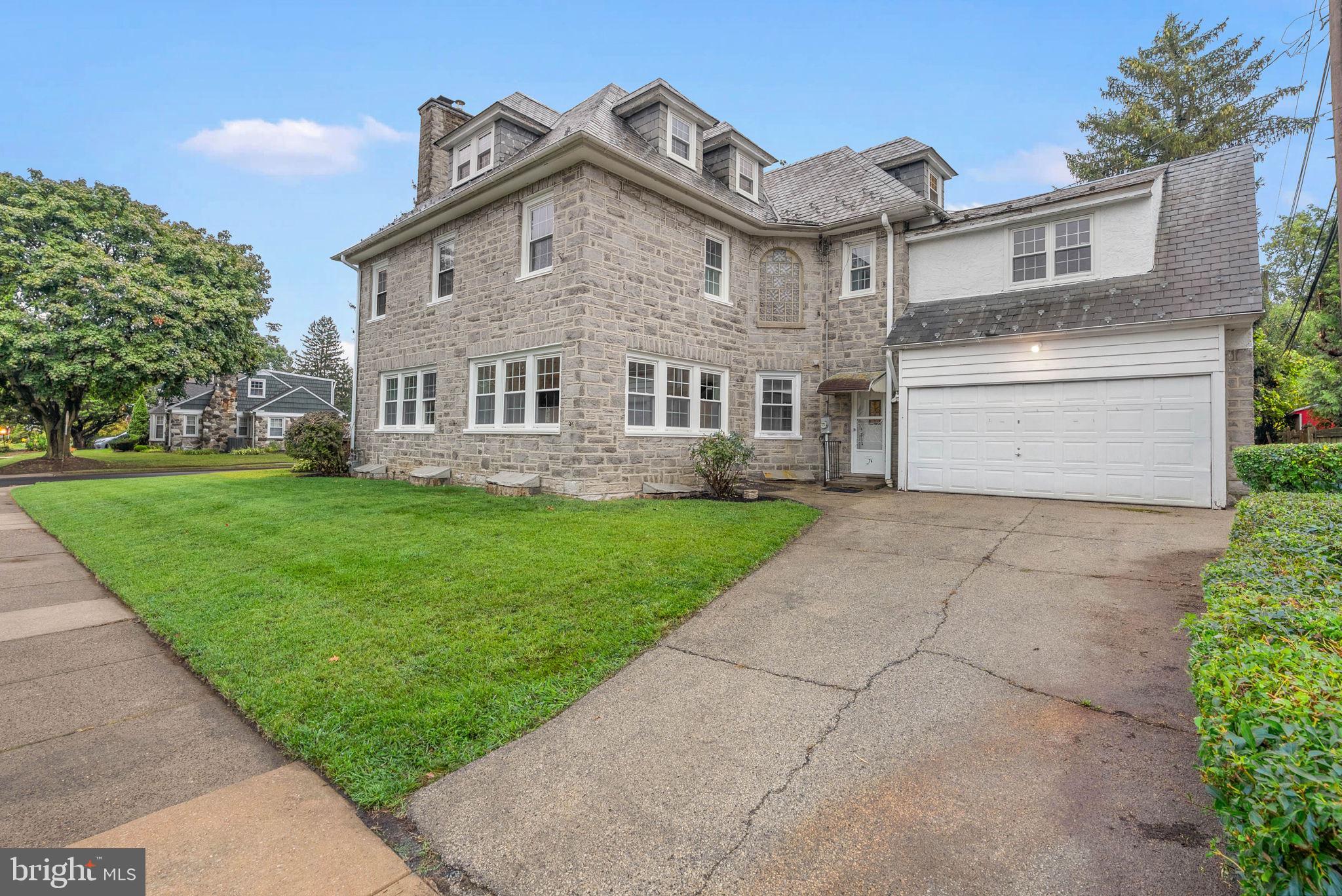 474 Kenwood Road Drexel Hill, PA 19026 - Photo 3 of 48