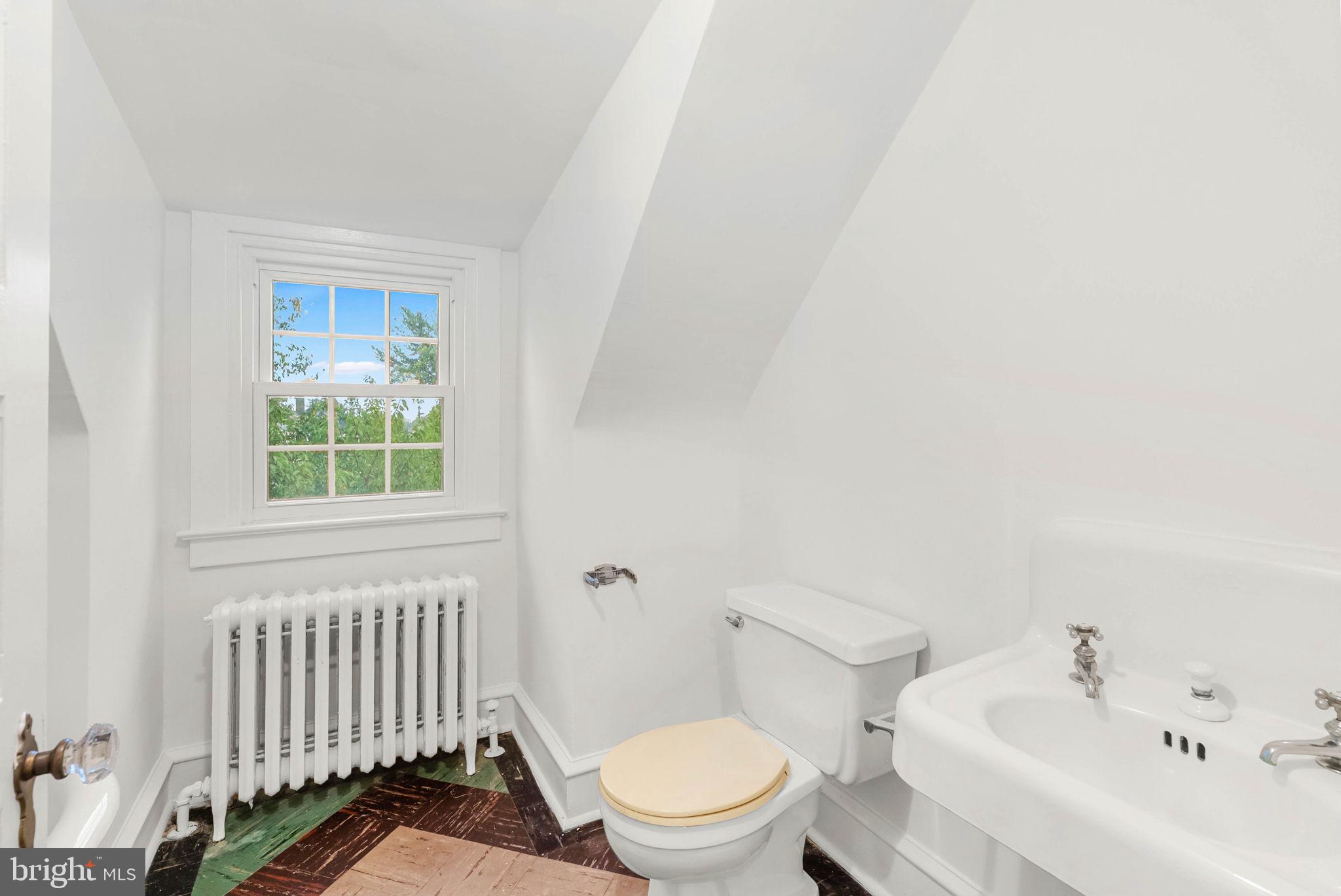 474 Kenwood Road Drexel Hill, PA 19026 - Photo 35 of 48