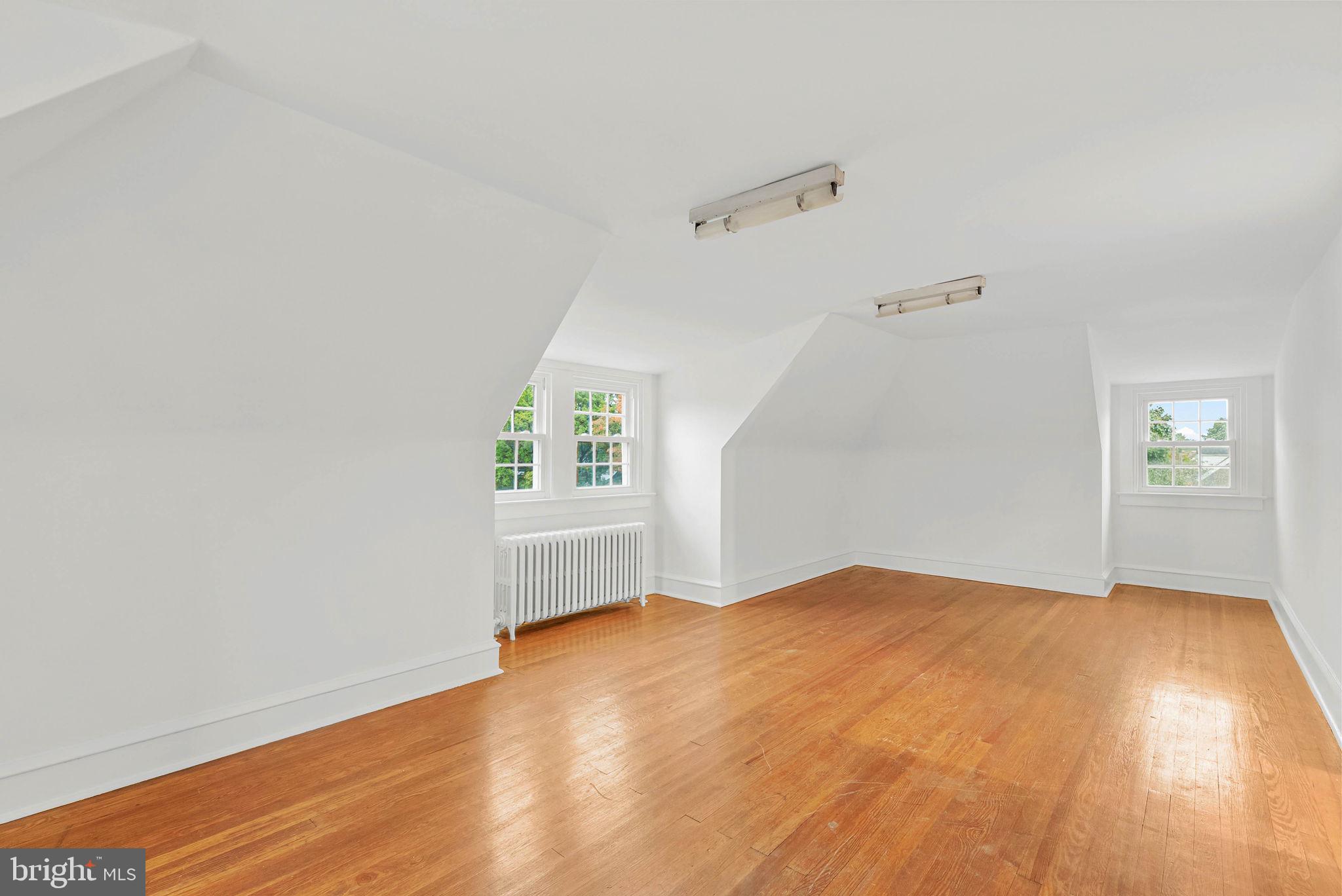 474 Kenwood Road Drexel Hill, PA 19026 - Photo 37 of 48