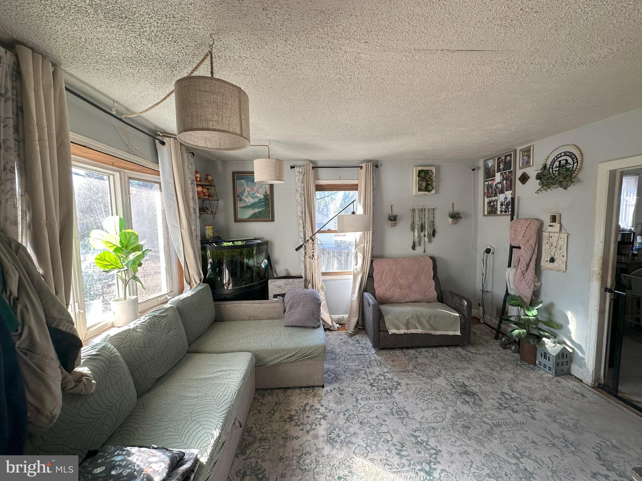 1818 Division Road Pasadena, MD 21122 - Photo 4 of 18 Gallery Image 4