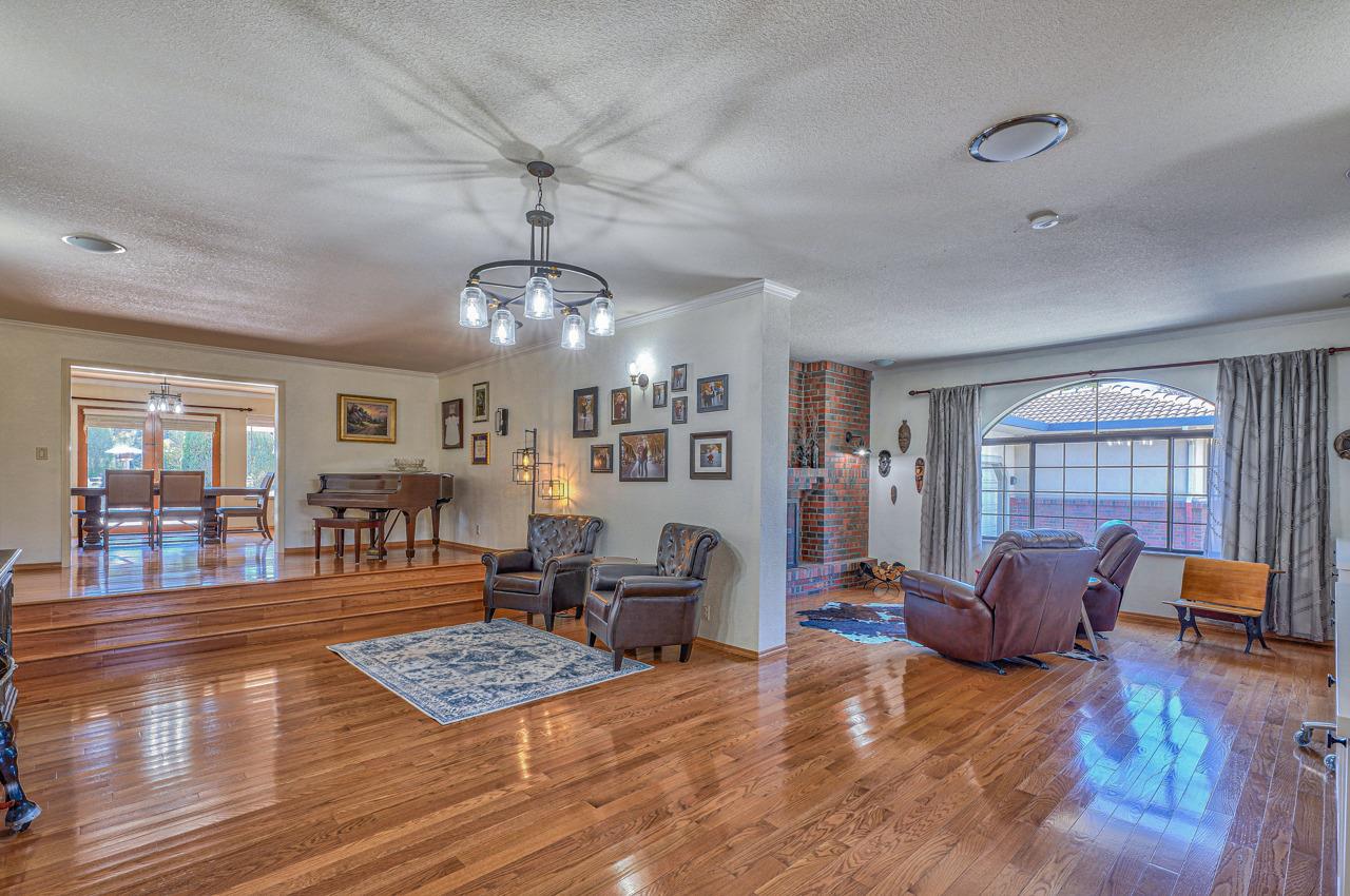 18590 Ranchito Del Rio Drive Salinas, CA 93908 - Photo 15 of 59 Gallery Image 15