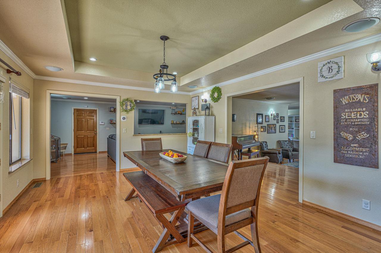 18590 Ranchito Del Rio Drive Salinas, CA 93908 - Photo 26 of 59 Gallery Image 26