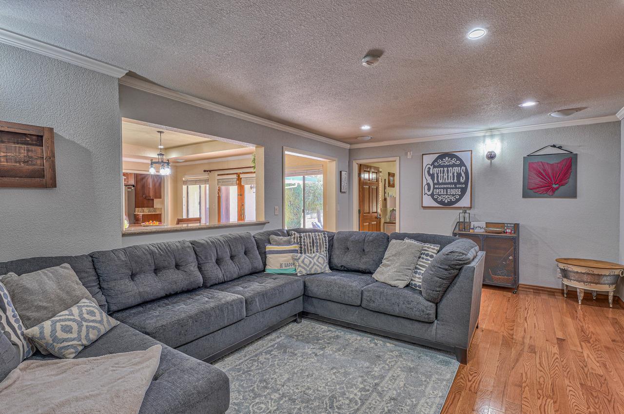 18590 Ranchito Del Rio Drive Salinas, CA 93908 - Photo 29 of 59 Gallery Image 29