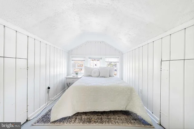 $515,000 | 4905 Sheridan Street, Riverdale, MD 20737