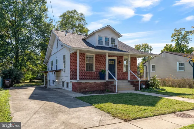 $515,000 | 4905 Sheridan Street, Riverdale, MD 20737