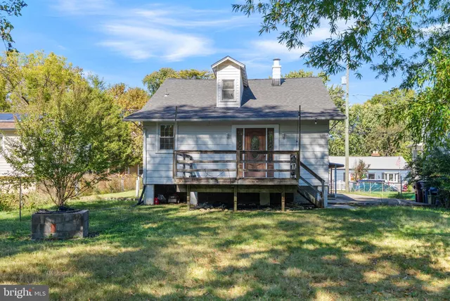 $515,000 | 4905 Sheridan Street, Riverdale, MD 20737