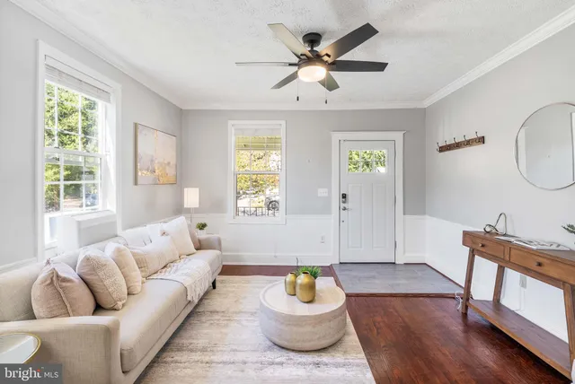 $515,000 | 4905 Sheridan Street, Riverdale, MD 20737