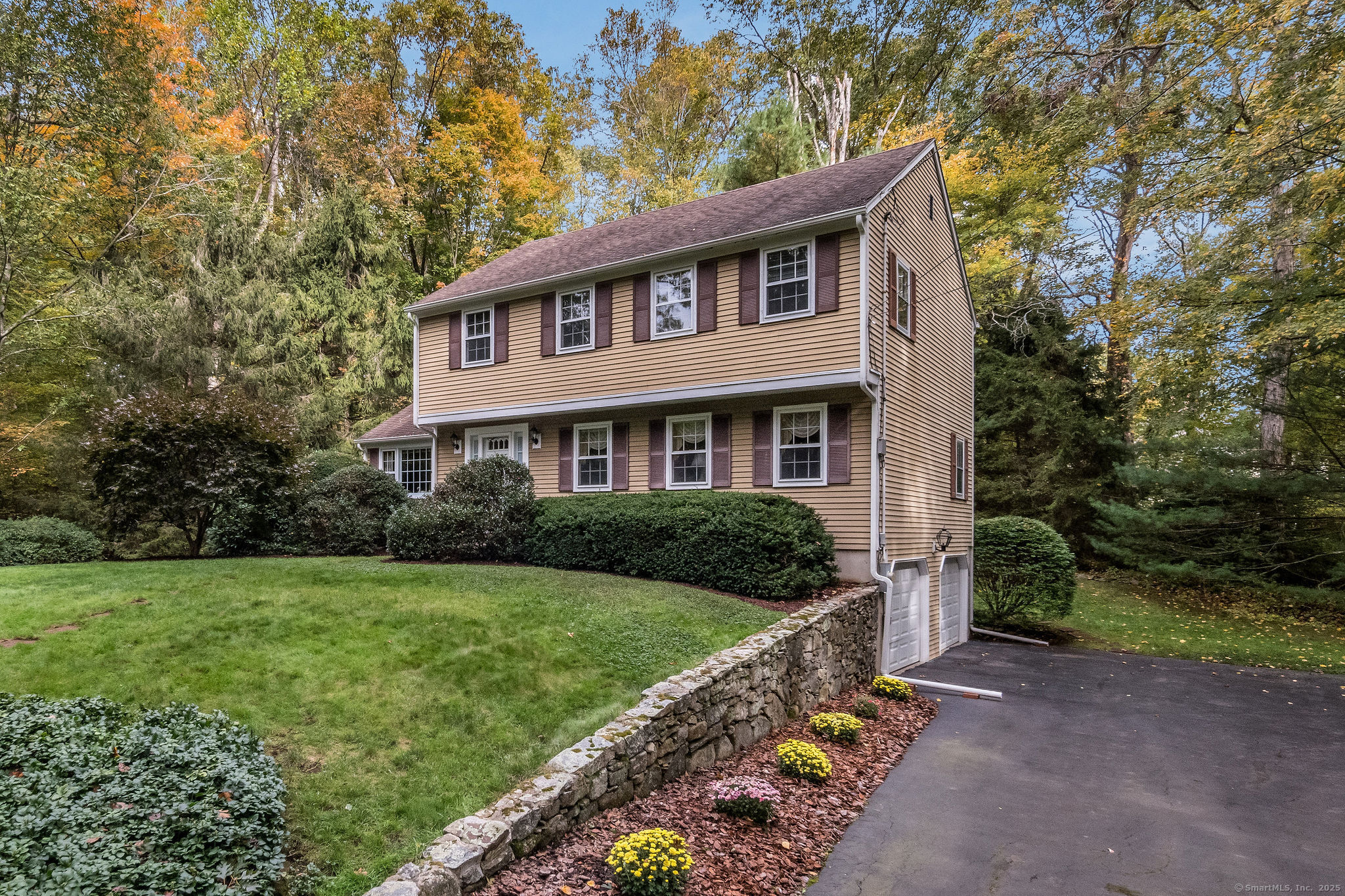 60 Robin Ridge Drive Madison, CT 06443 - Photo 1 of 1