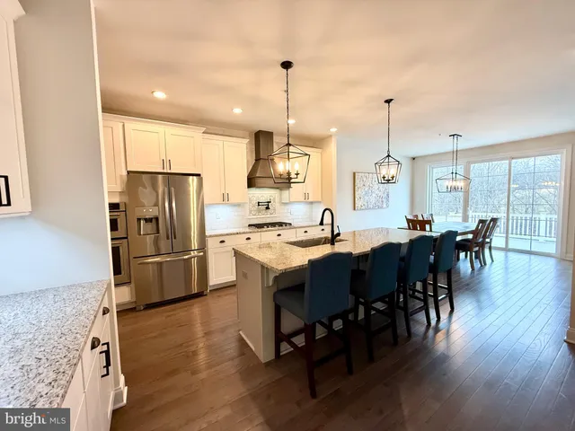 $699,999 | 48 Hunters Lane, Glen Mills, PA 19342