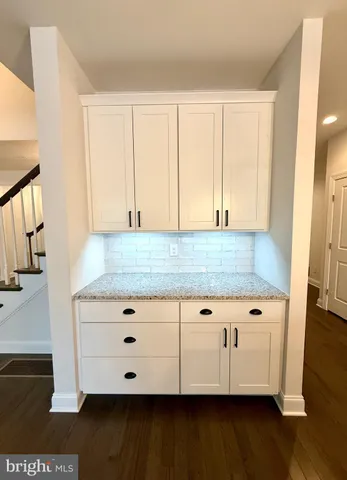 $699,999 | 48 Hunters Lane, Glen Mills, PA 19342